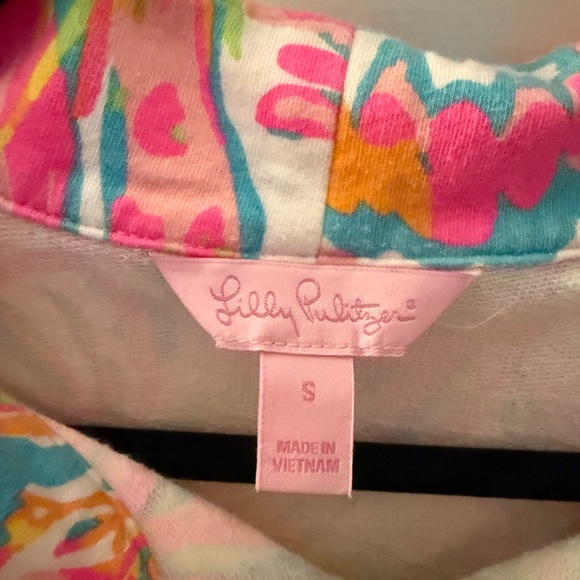 Lilly Pulitzer half zip - Picture 3 of 3